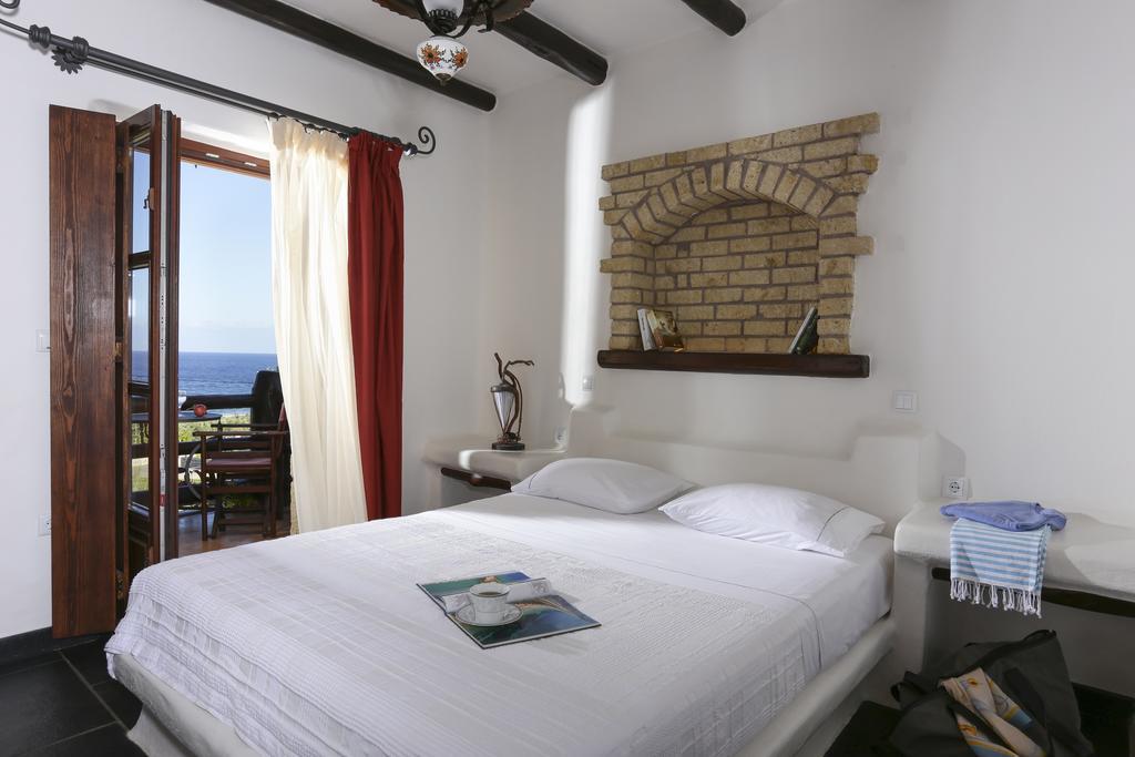 Astrolithos Boutique Hotel Monemvasia Room photo