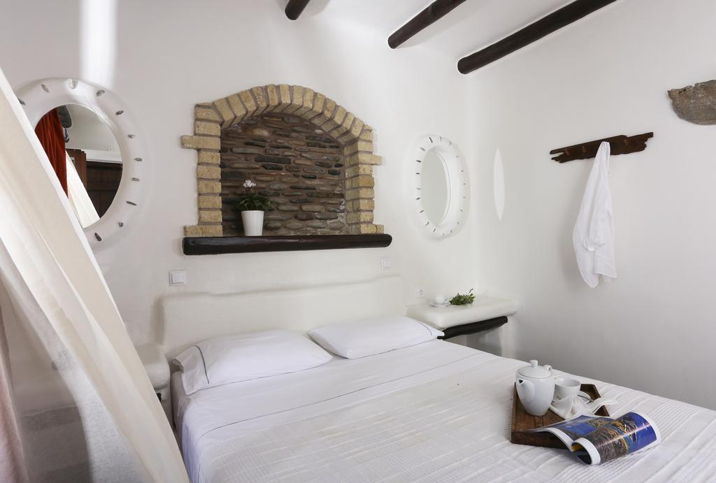 Astrolithos Boutique Hotel Monemvasia Room photo